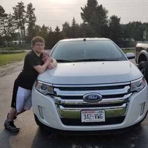 Meet your Posher, Bailey